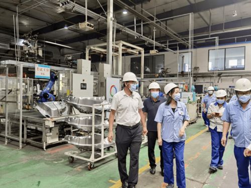 扎根生產一線 傾聽基層聲音——長春市機械制造業工會信息安全設備制造領域蹲點調研紀實